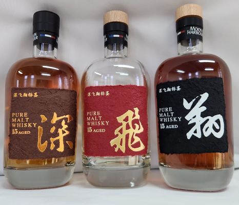 Etichetta di vino rosso stampata su misura Etichetta adesiva della bottiglia di tequila Etichetta della bottiglia di whisky Etichetta della bottiglia di vino