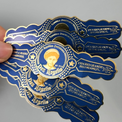 comprare Etichetta per sigari OEM di alta qualità con adesivo con logo privato Stampa UV 3D in rilievo con lamina d'oro con etichetta per sigari stampata in vinile per feste, matrimoni e Natale online manufacture