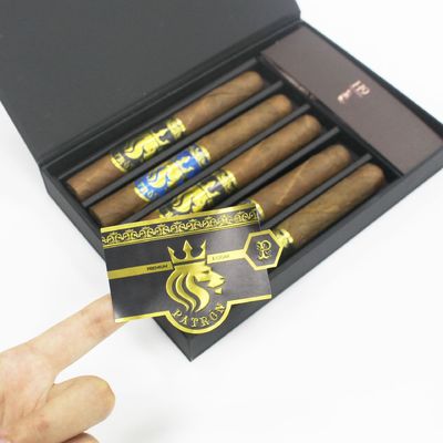 Buon prezzo Stampa etichetta del sigaro in foglio oro CMYK Stampa adesivo del logo personalizzato in linea