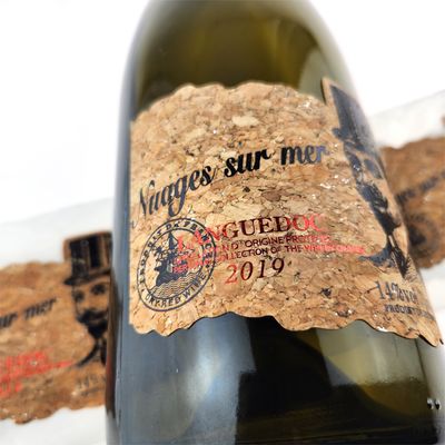 Buon prezzo Etichette adesive con logo stampato Eco-friendly Renewable Oak Custom Wine Bottle Sticker in linea