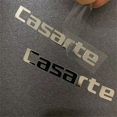 Buon prezzo Bottiglie di vino industriali oro di lusso argento 3D nichel UV lucido trasferimento adesivi metallici per profumi e cosmetici in linea