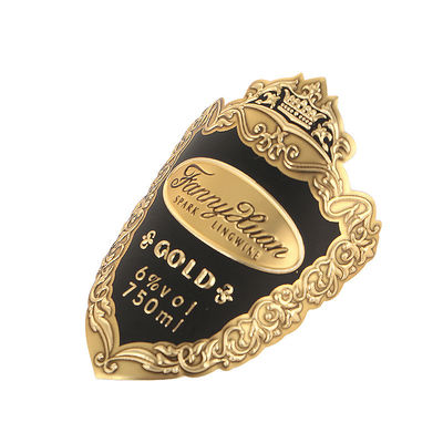 Buon prezzo Dimensioni personalizzate autoadesivo stampa bottiglia di vino vodka bottiglia di foglio oro etichette metalliche adesivo in linea