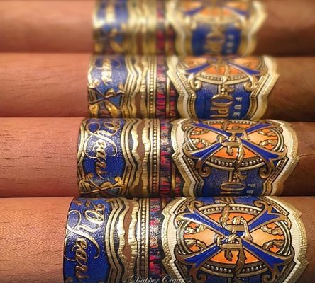 Buon prezzo Private Label Custom Shape Eco-friendly Cigar Band and Cigar Label with Gold Foil Printing in linea